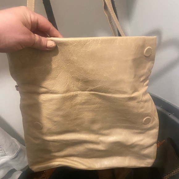 Tory Burch purse great condition - Picture 4 of 4